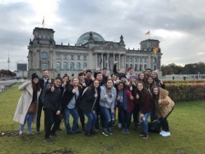 TAMU students in front of the German Bundestag